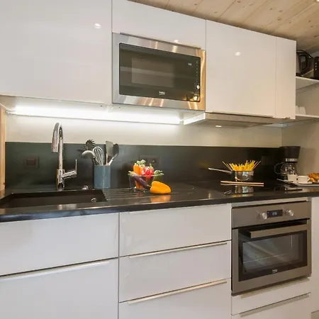 Sainte-foy-l'argentiere Sleeps 6 Шамони